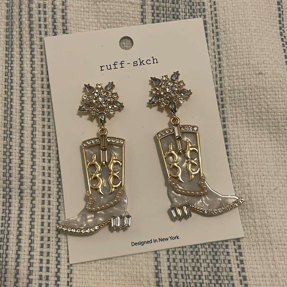 NWT cowgirl boot earrings
